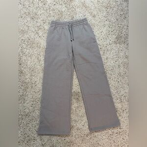 NEW Aritzia Cozy Sweatfleece Boyfriend Wide Sweatpant Nomad Taupe Size S